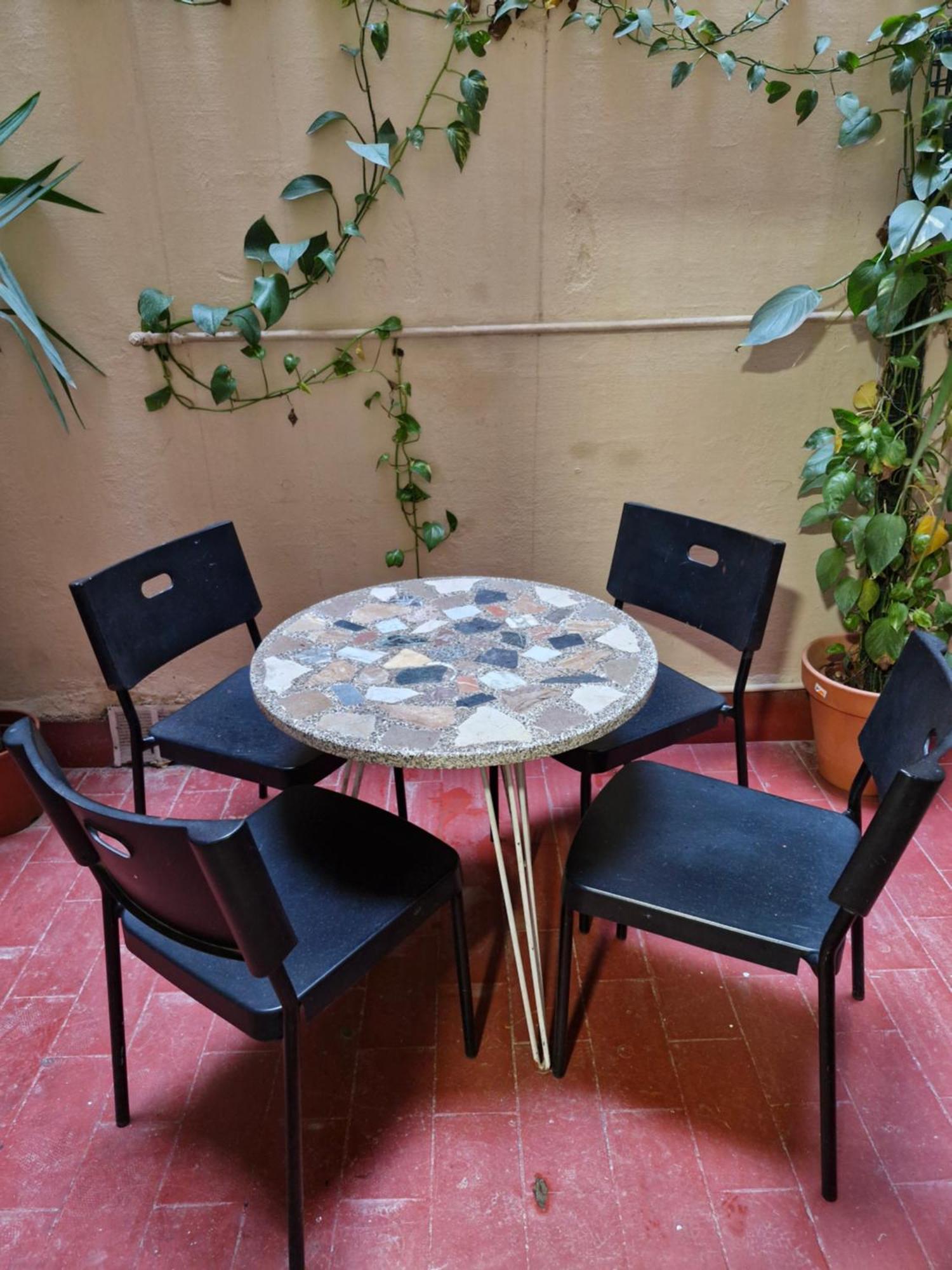 Hostal Elkano Barcelona Exterior photo
